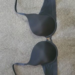 Savage X Fenty Bra size 32D